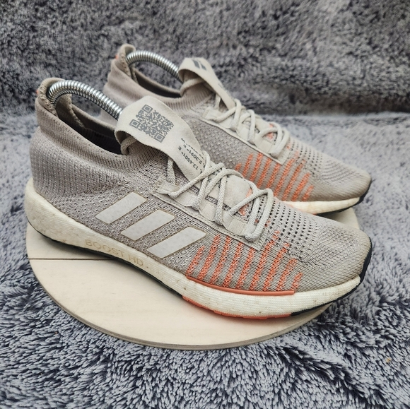 Adidas PulseBoost HD Womens Size 8 Orange White Athletic Running Shoes Sneakers - Picture 1 of 9
